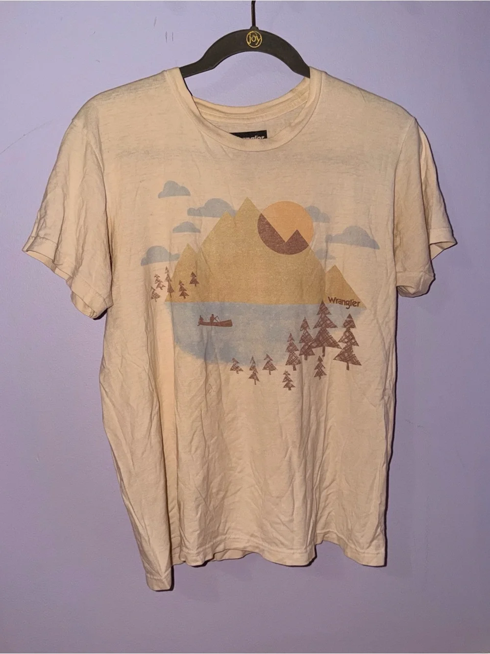 Wrangler Women’s Beige Graphic Tee - Mountain Lake Print
